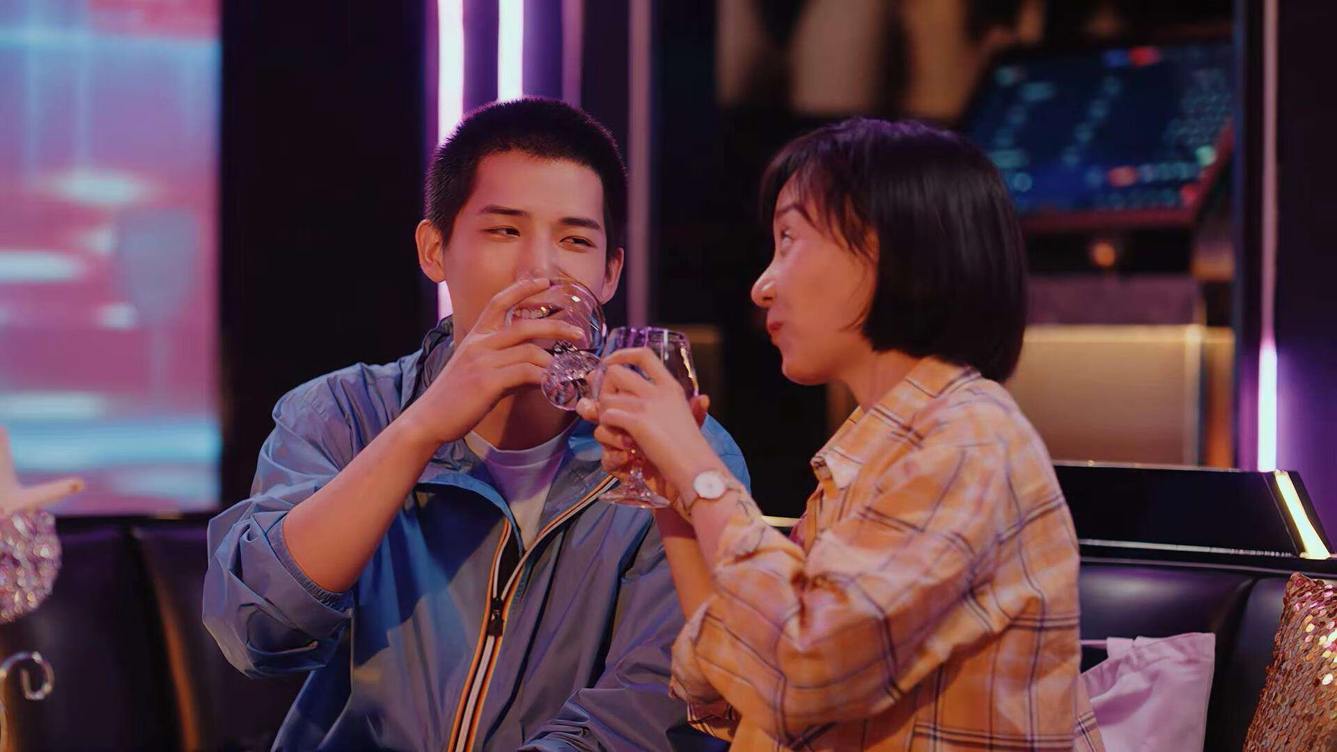 逆境崛起:曾经的“垫底队”如何逆转成季后赛热点?,逆境中崛起