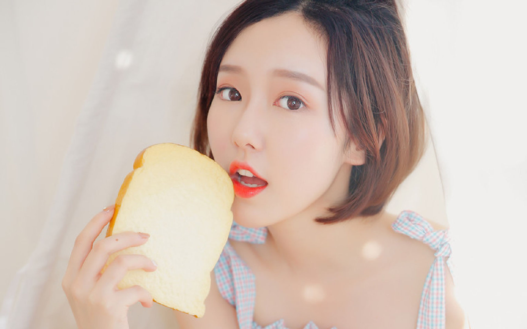 九游网-跨界合作推动足球运动与文化创意深度融合，跨界合作推动足球运动与文化创意深度融合的例子